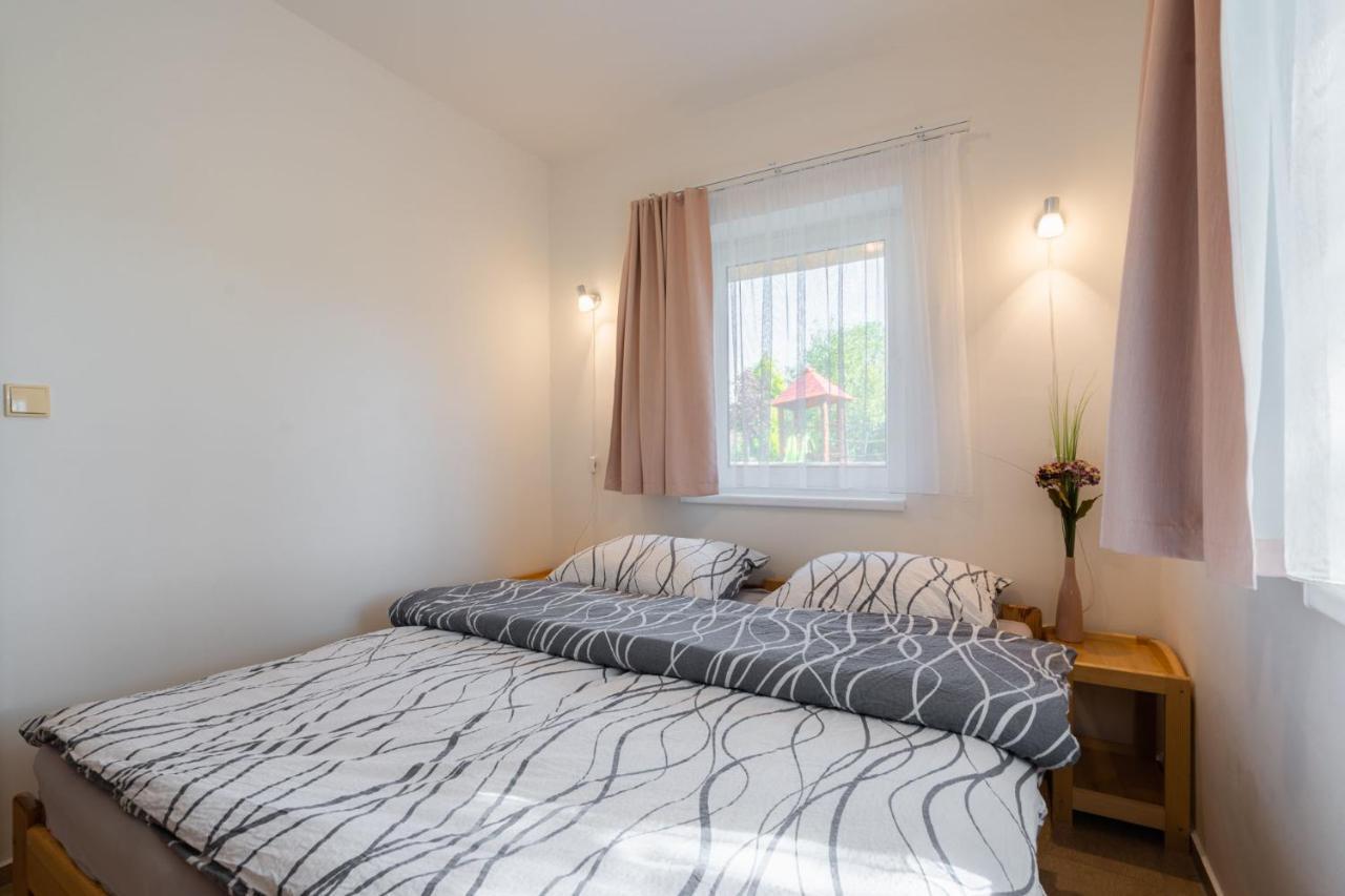 Apartments Nad Rybniky Horni Plana Luaran gambar